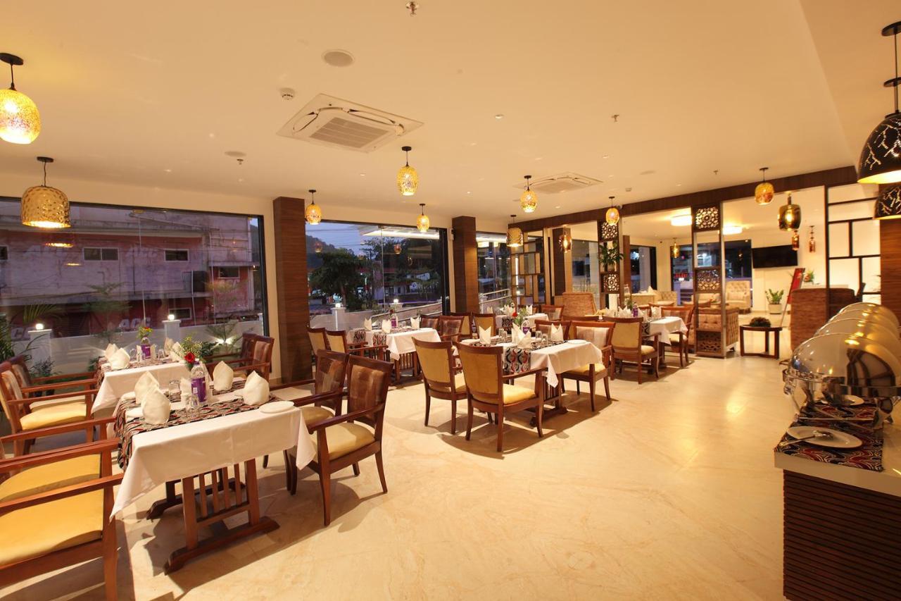Hotel Maria Park Muvattupuzha Экстерьер фото