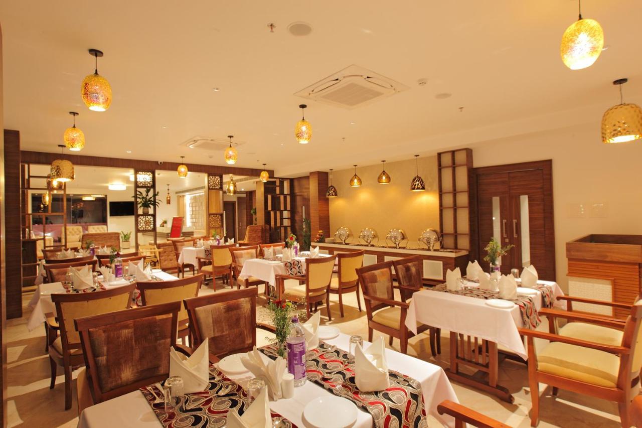 Hotel Maria Park Muvattupuzha Экстерьер фото